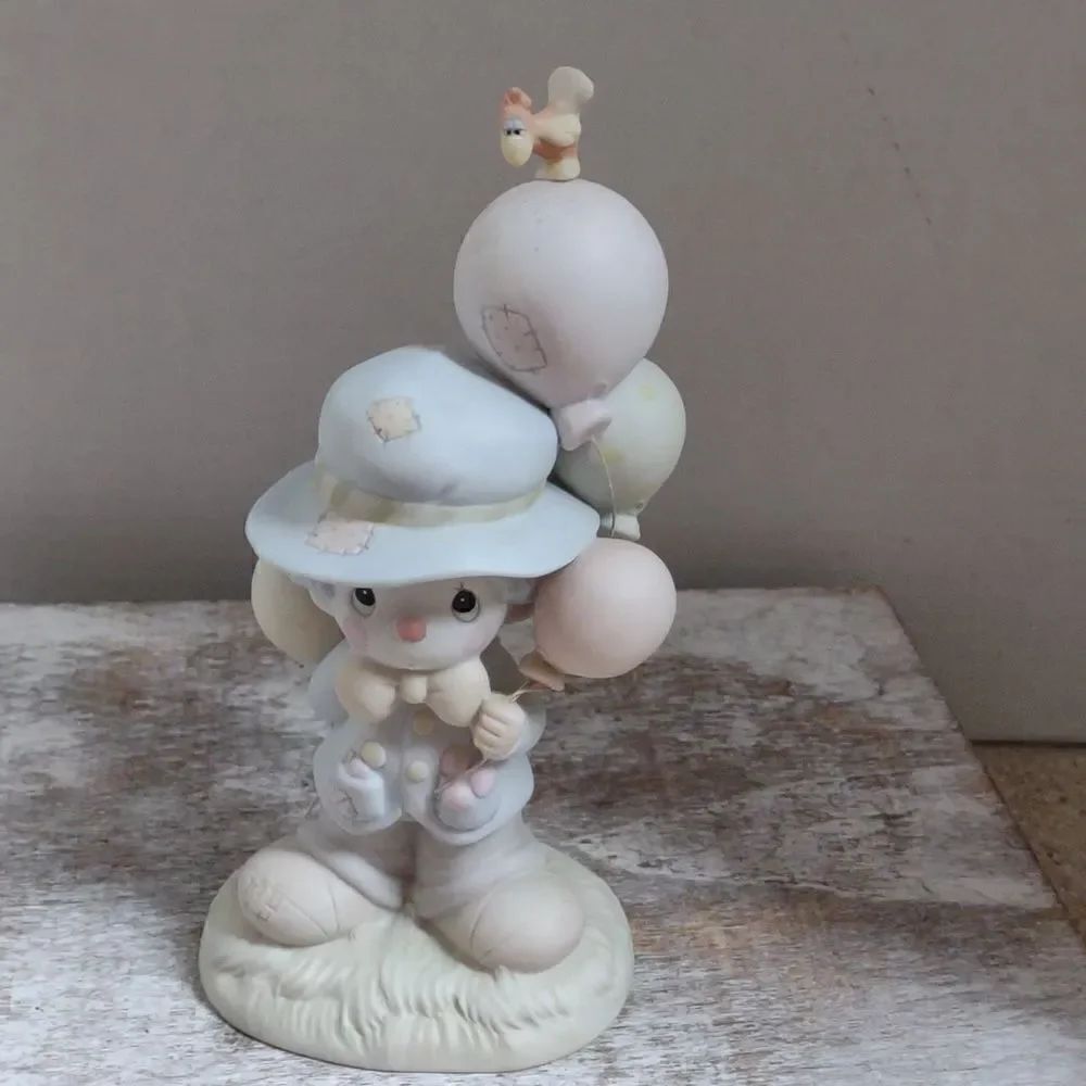 👍Rare New precious Moments porcelain clown figurine I Get a Bang Out of You. C2
